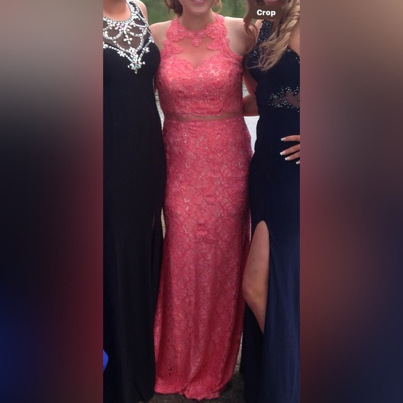 Coral sequin Aspeed prom gown - Picture 3 of 17